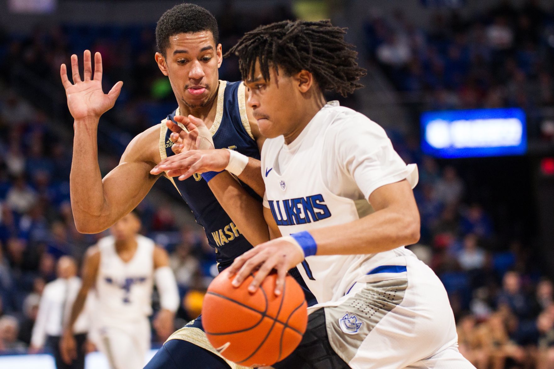 Billikens hold on to beat the George Washington Colonials 63-58